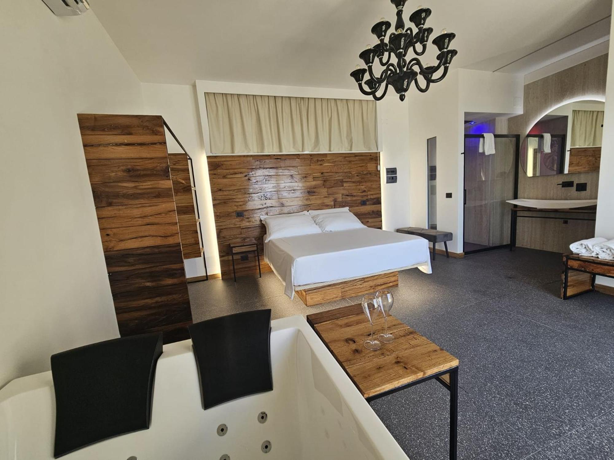 Dada Suites And Sea Marina Di Montenero Esterno foto