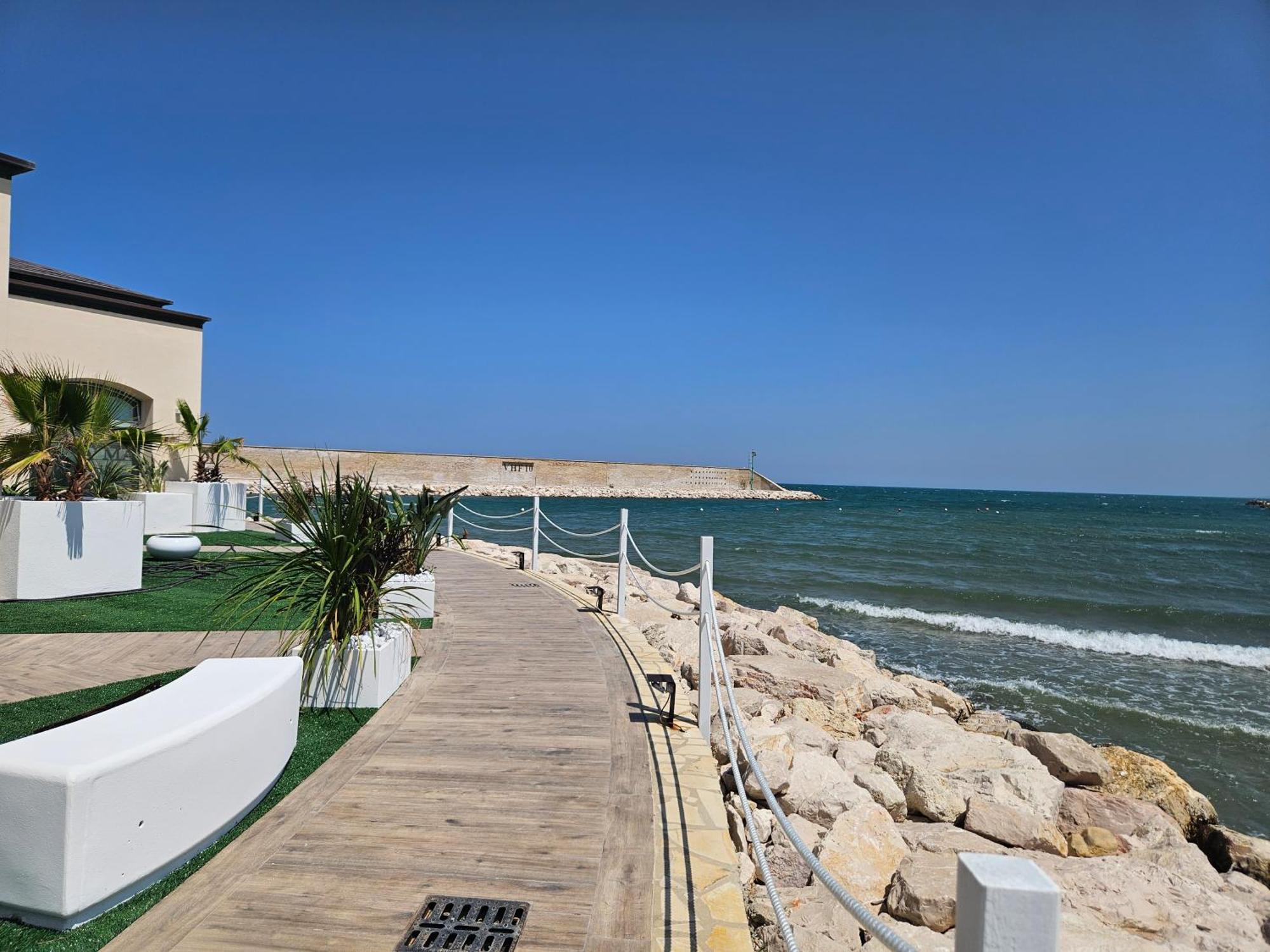 Dada Suites And Sea Marina Di Montenero Esterno foto