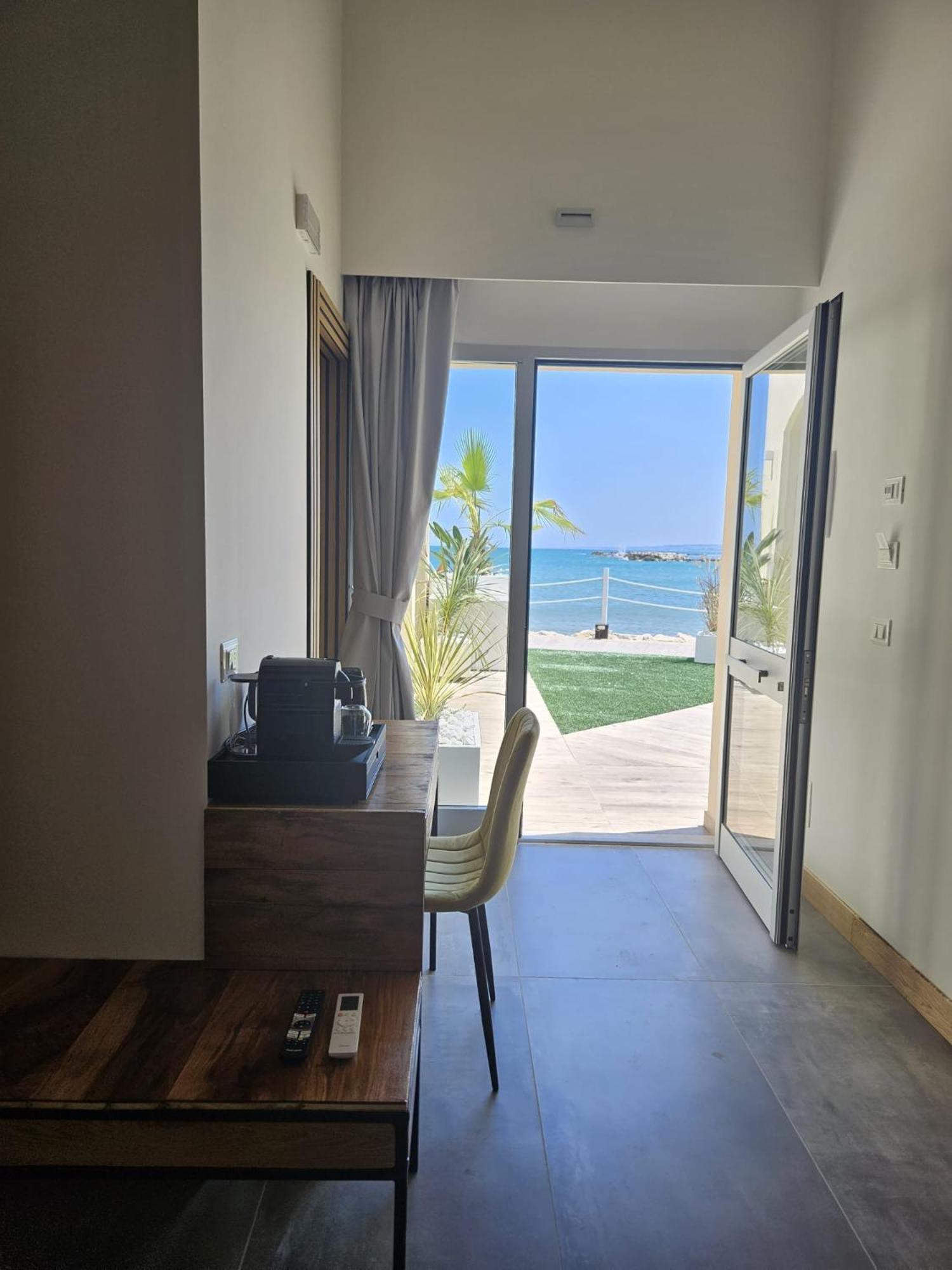 Dada Suites And Sea Marina Di Montenero Esterno foto